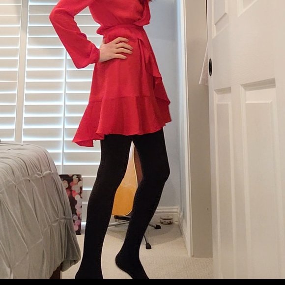EXPRESS RUFFLE ELASTIC WAIST WRAP DRESS IN RED XXS - Picture 7 of 8